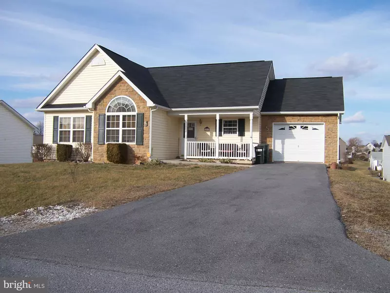 104 RAIDER LN, Martinsburg, WV 25403