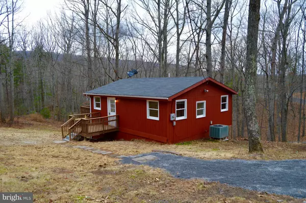 Hedgesville, WV 25427,77 WHISTLER LN