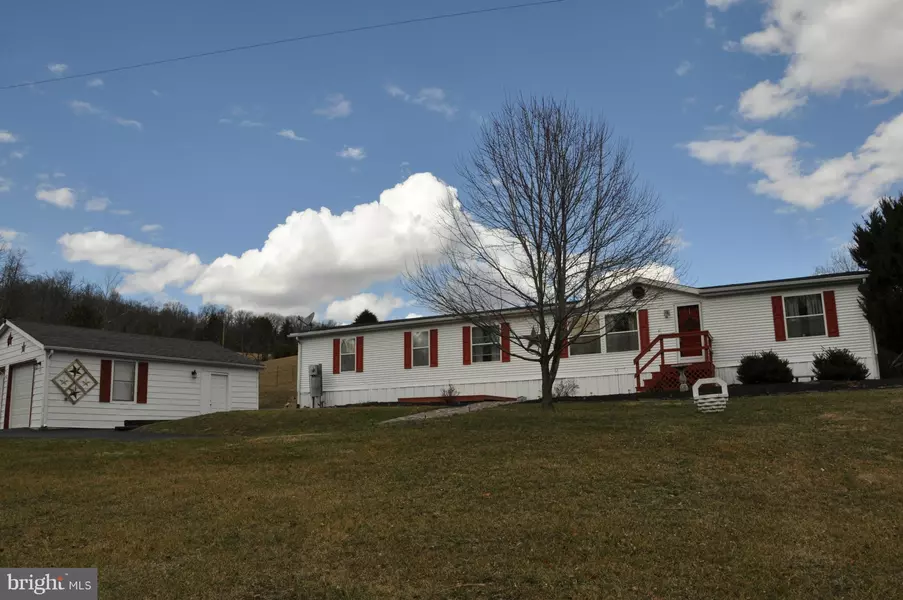 1189 BUTTS MILL RD, Hedgesville, WV 25427