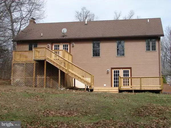 Falling Waters, WV 25419,550 FOREVERGREEN DR