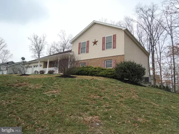 Inwood, WV 25428,39 RAFT CT