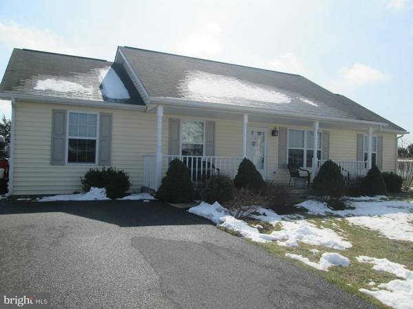 184 MARLOWE DR, Inwood, WV 25428