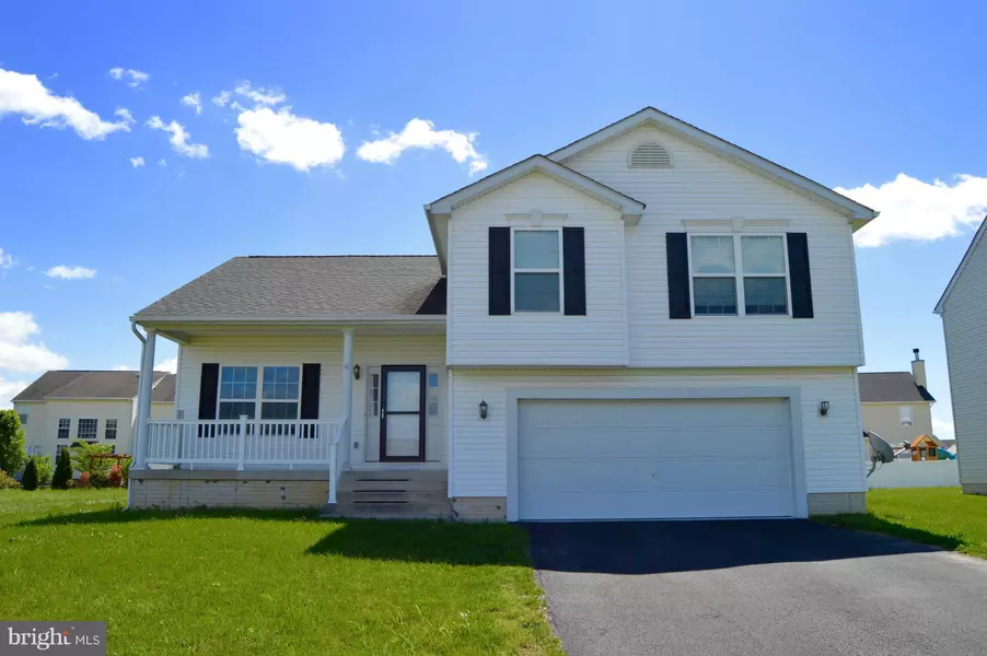 203 EINSTEIN WAY, Martinsburg, WV 25404