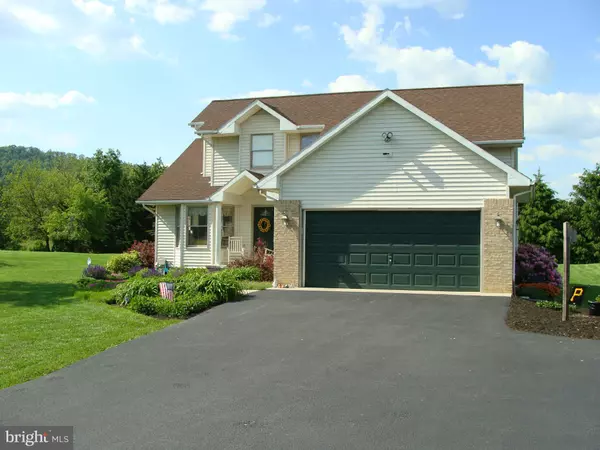 92 KENT CT, Martinsburg, WV 25403