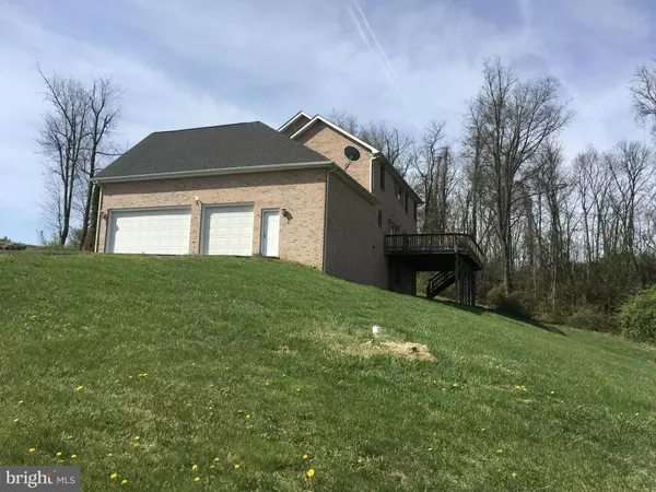 Bunker Hill, WV 25413,2002 GOLDMILLER RD