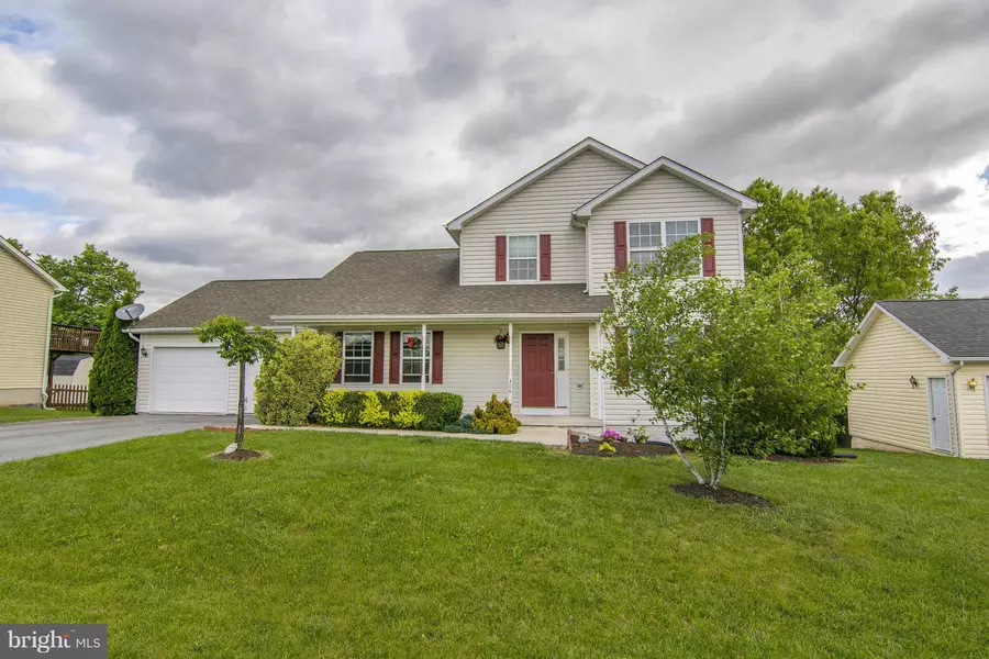 306 FORD CIR, Inwood, WV 25428