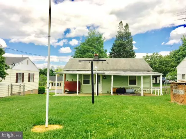 Martinsburg, WV 25401,614 STATE CIR