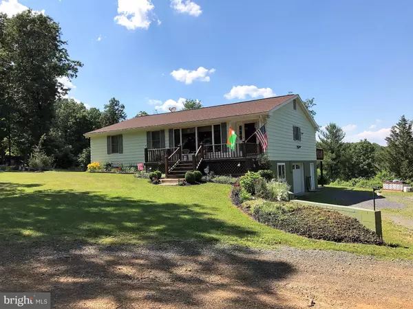 421 VILLA DR, Bunker Hill, WV 25413