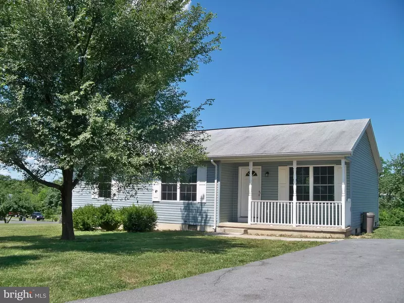 58 HEATHER DR, Martinsburg, WV 25404