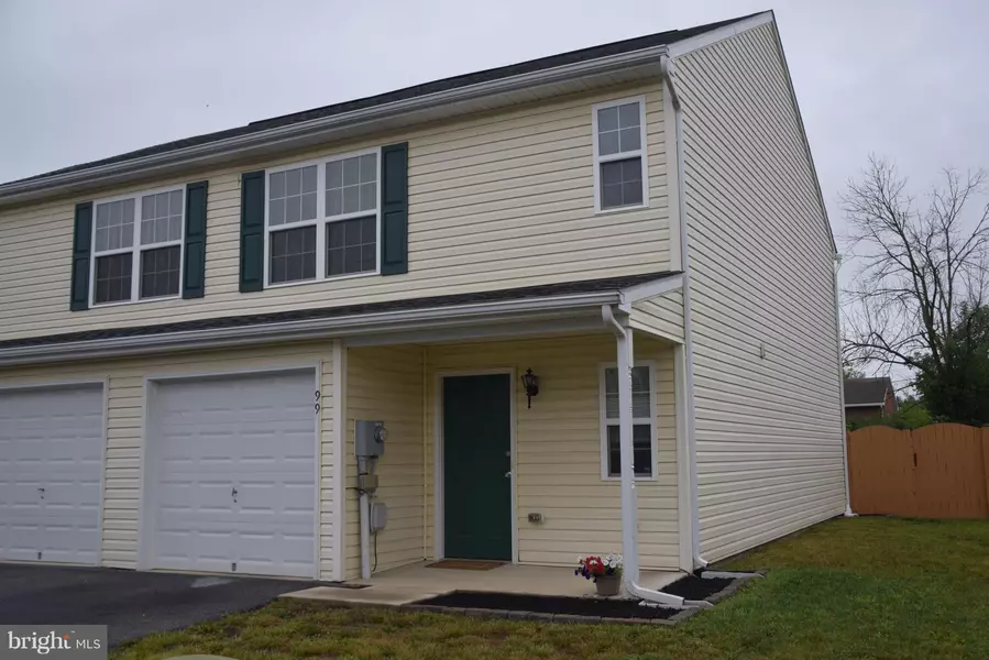 99 MYATT CT, Inwood, WV 25428