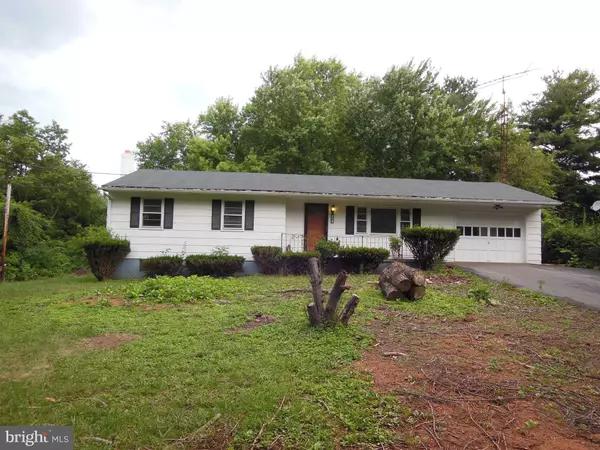 365 SLONAKER LN, Martinsburg, WV 25405