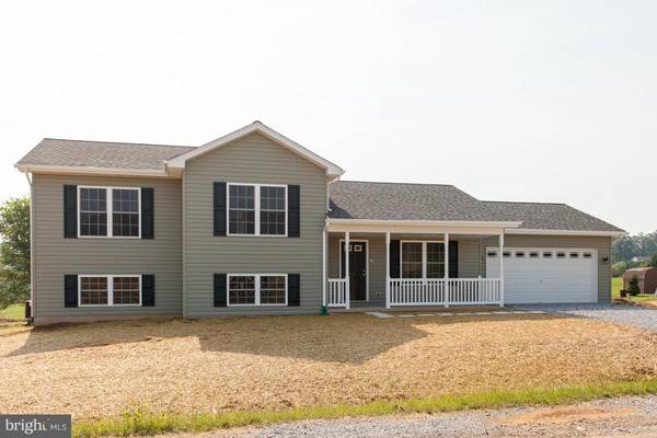 79 LABROBE, Martinsburg, WV 25403