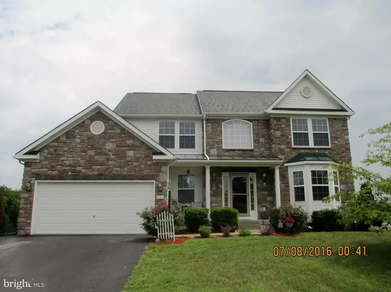 120 EQUINOX WAY, Martinsburg, WV 25401