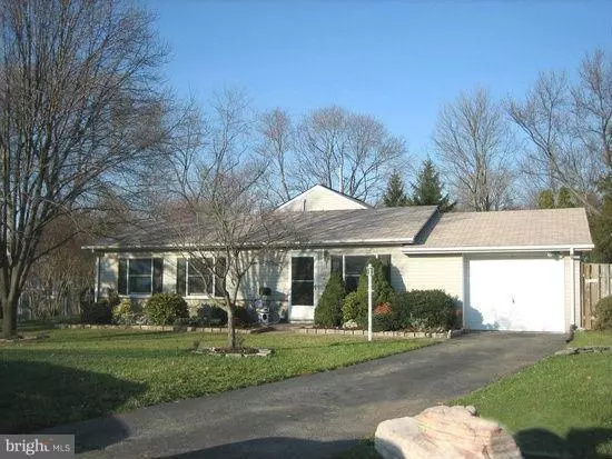 206 FIR CT N, Sterling, VA 20164