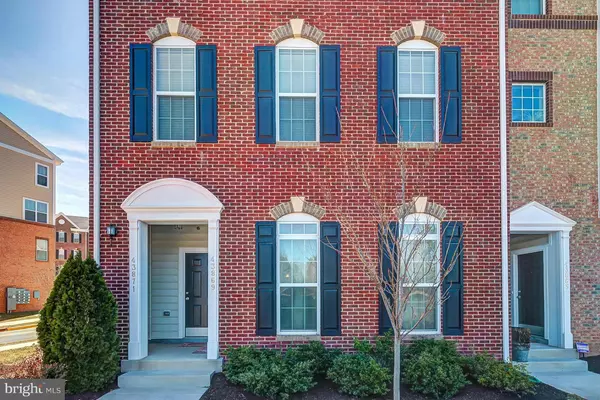 Ashburn, VA 20148,43869 CENTERGATE DR #43869