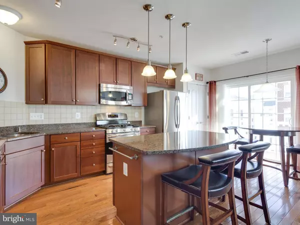 Ashburn, VA 20148,22784 FERNCREST TER