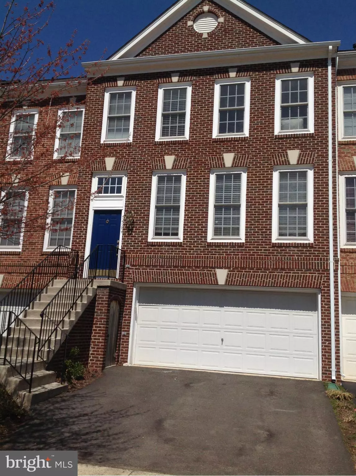 Chantilly, VA 20152,42684 LATROBE ST