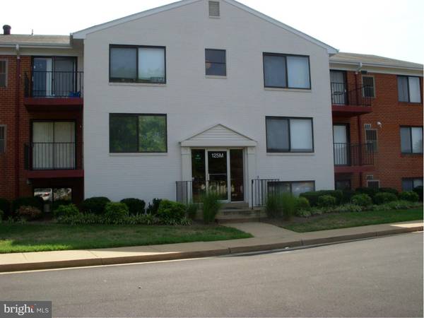 125-N CLUBHOUSE DR SW #3, Leesburg, VA 20175