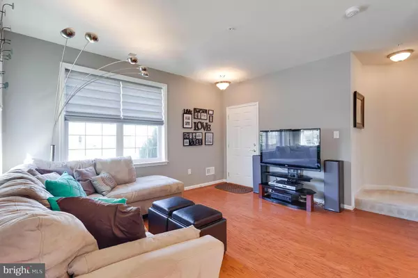 Ashburn, VA 20148,22682 FERNCREST TER