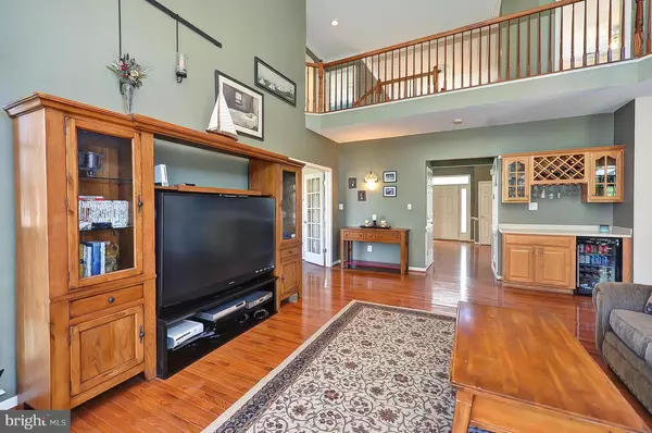 Chantilly, VA 20152,43750 MINK MEADOWS ST