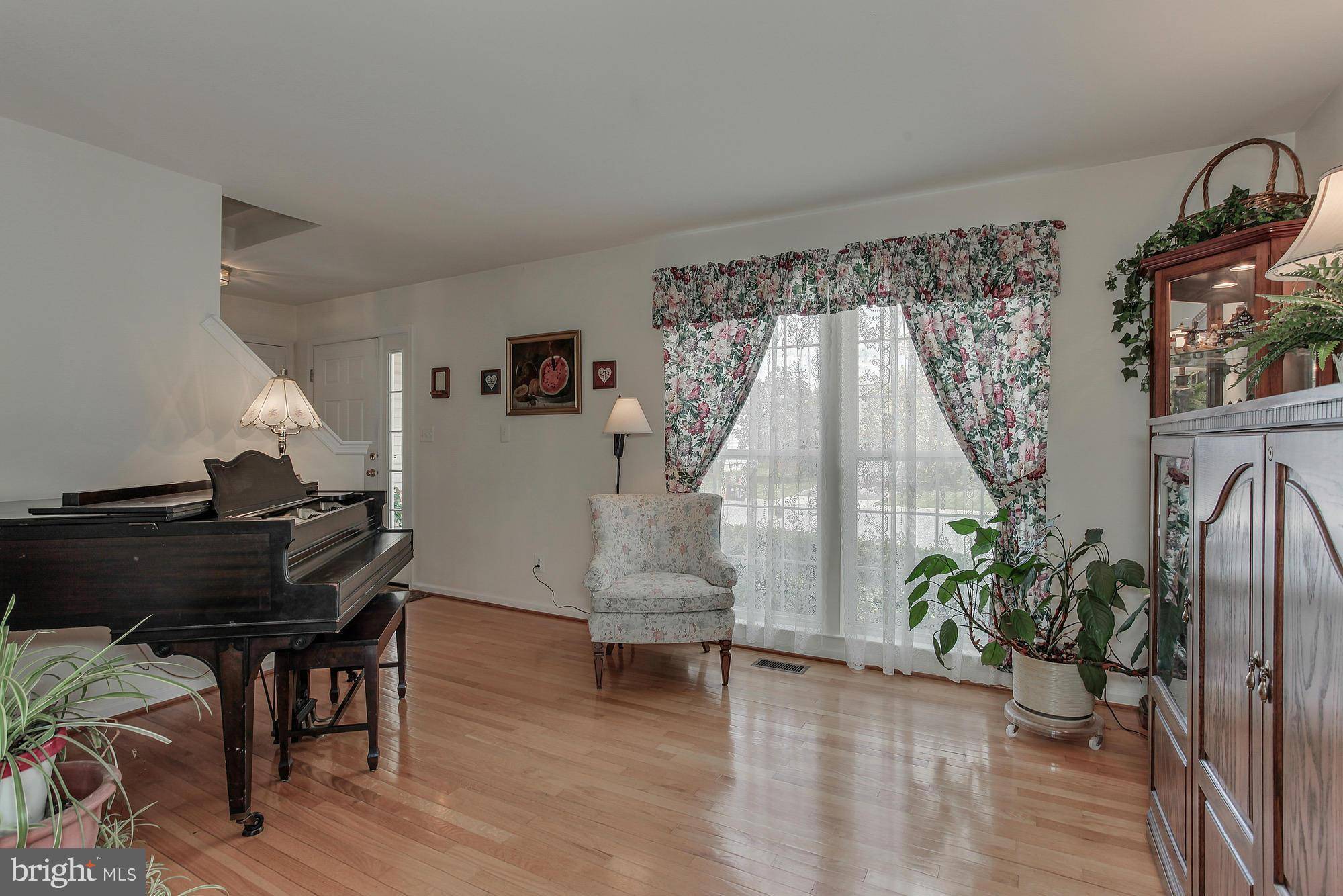 Ashburn, VA 20147,20685 RAINSBORO DR