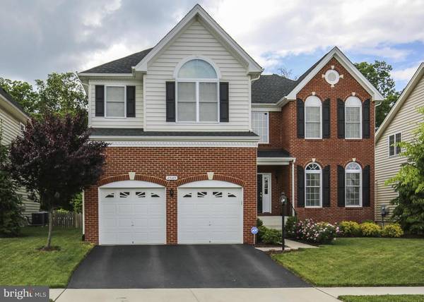 25189 EISENHOWER DR, Chantilly, VA 20152