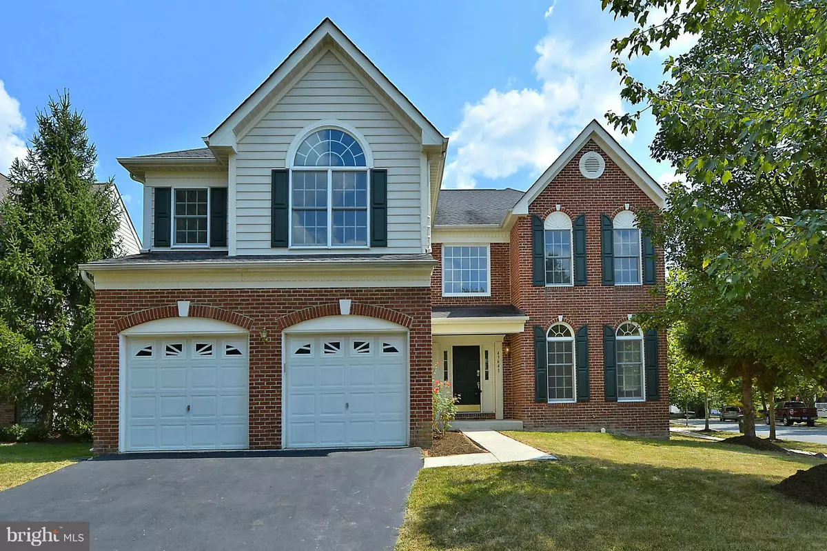 Chantilly, VA 20152,43641 INTREPID ST