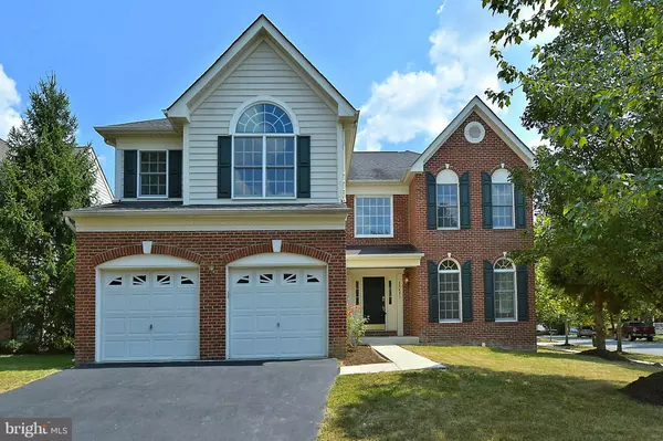 43641 INTREPID ST, Chantilly, VA 20152