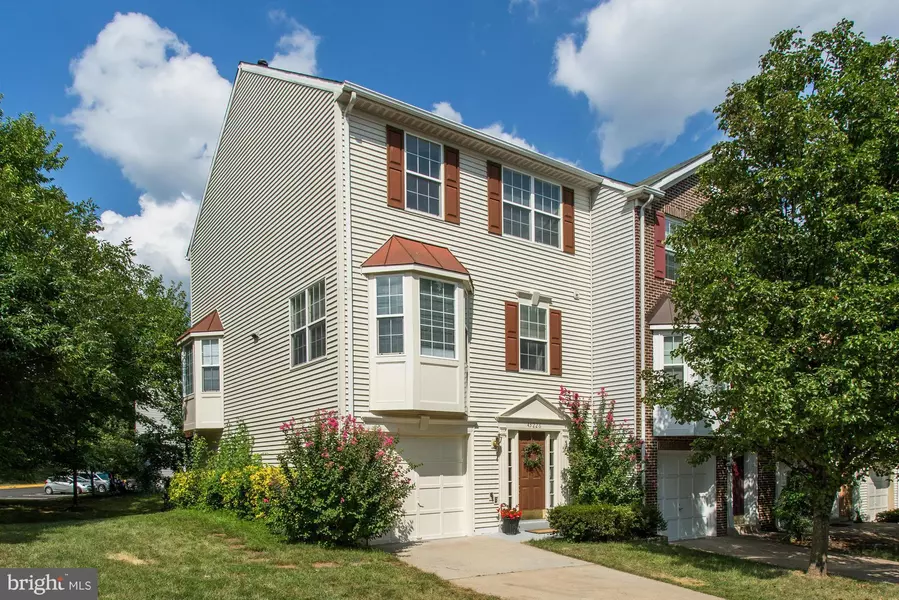 43226 CLEARNIGHT TER, Ashburn, VA 20147