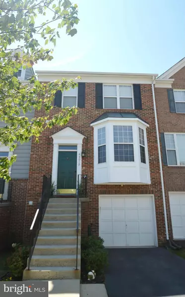 43019 BEACHALL ST, Chantilly, VA 20152