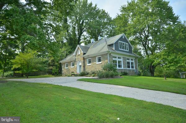 11279 RUSSELL RD, Purcellville, VA 20132