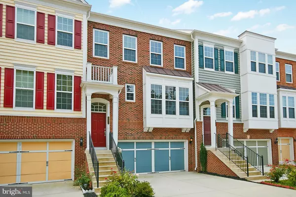 43571 WHITE CAP TER, Chantilly, VA 20152