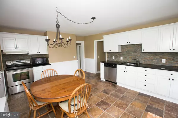 40316 FEATHERBED LN, Lovettsville, VA 20180