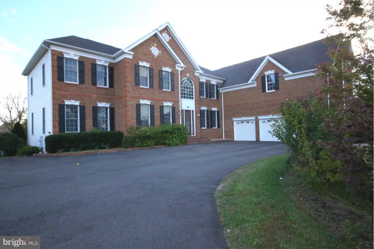 Ashburn, VA 20148,43092 UNISON KNOLL CIR