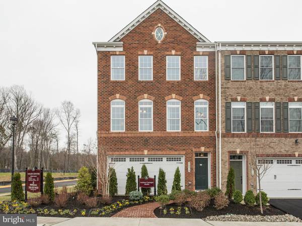 26014 HUNTWICK GLEN SQ, Aldie, VA 20105