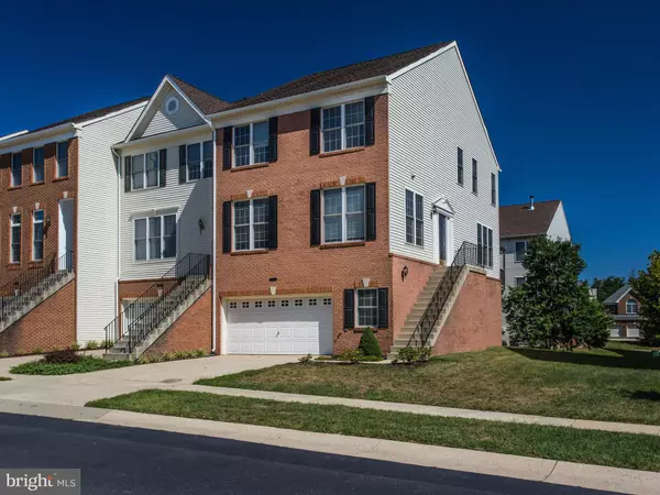 25822 KIRKWOOD SQ, Chantilly, VA 20152