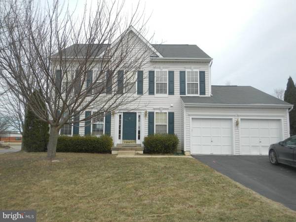 17180 MAGIC MOUNTAIN DR, Round Hill, VA 20141