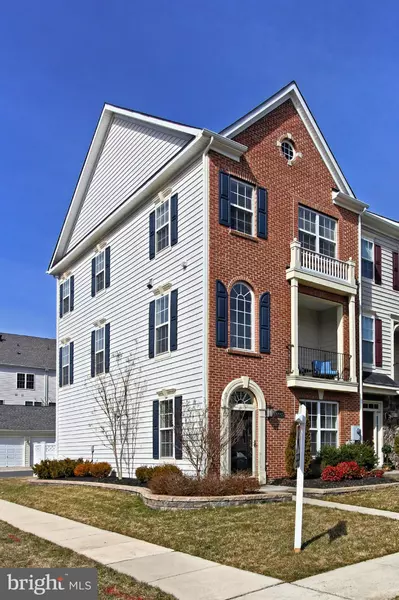 22960 ROSE QUARTZ SQ, Ashburn, VA 20148