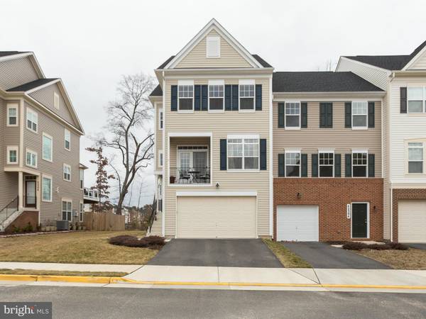 42302 SHOOVER SQ, Chantilly, VA 20152