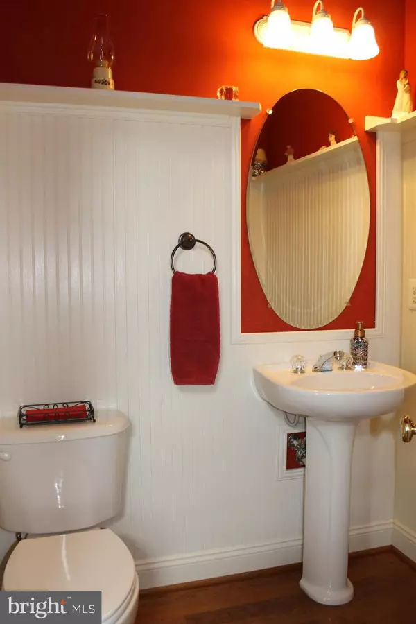 Purcellville, VA 20132,146 IVY HILLS TER