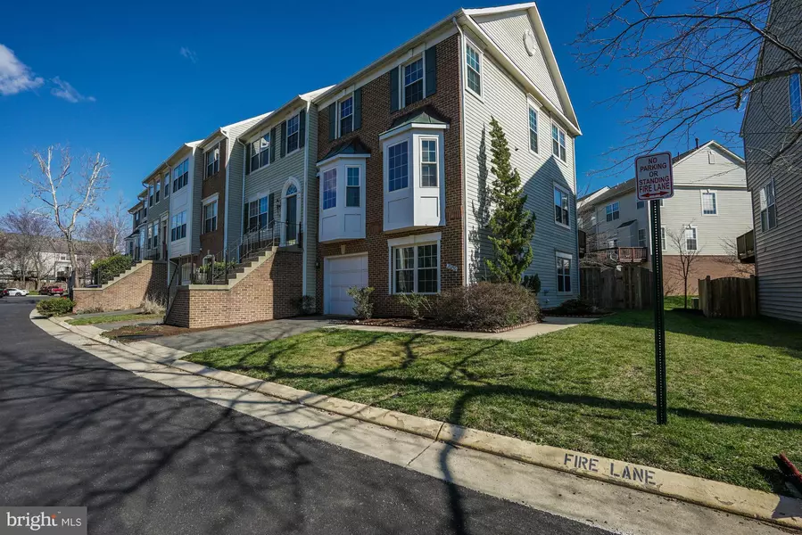 20250 BROOKVIEW SQ, Ashburn, VA 20147