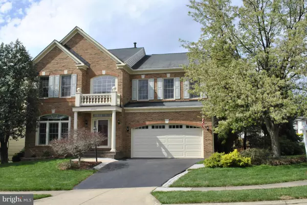 20887 LAUREL LEAF CT, Ashburn, VA 20147