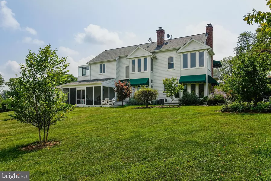 14803 PURCELLVILLE RD, Purcellville, VA 20132