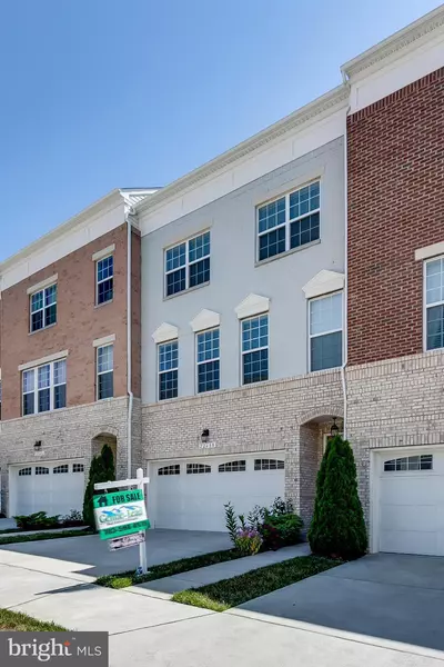 22688 FLOWING SPRING SQ S, Ashburn, VA 20148