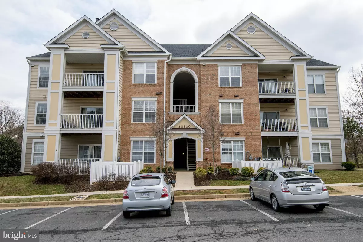 Ashburn, VA 20147,20920 CEDARPOST SQ #300