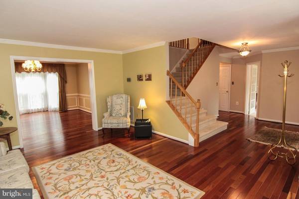 Great Falls, VA 22066,10734 SUGAR MEADOW CT