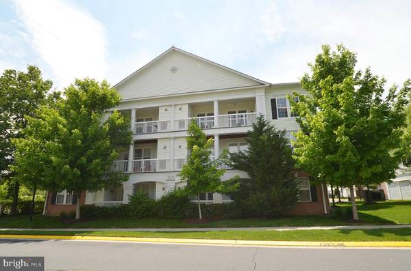 Ashburn, VA 20148,42531 ROCKROSE SQ #303