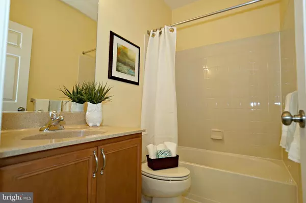 Chantilly, VA 20152,42657 HOMEFRONT TER