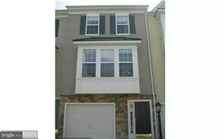 23149 BLACKTHORN SQ, Sterling, VA 20166