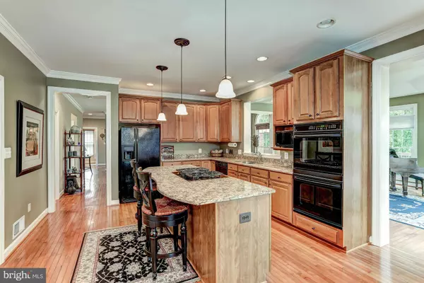 Chantilly, VA 20152,26147 GLASGOW DR